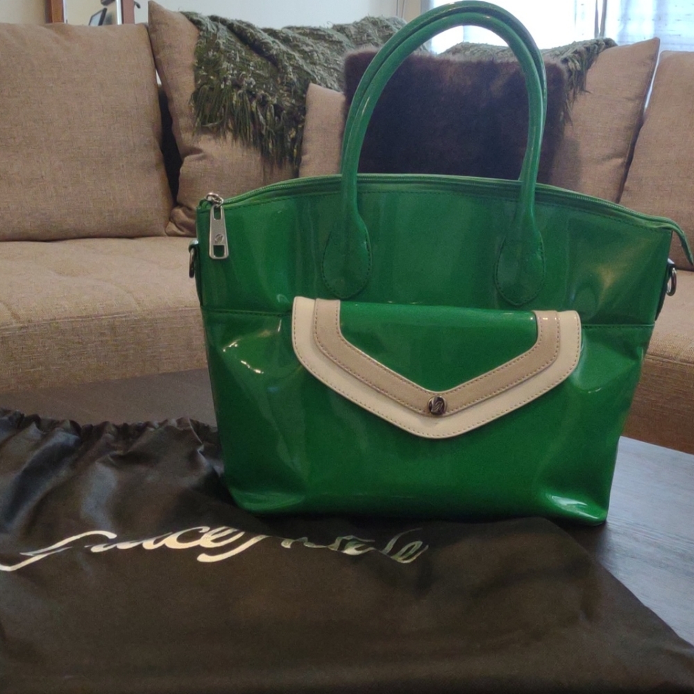 COPY - Grace Adele Handbag & Clutch w/ Duster